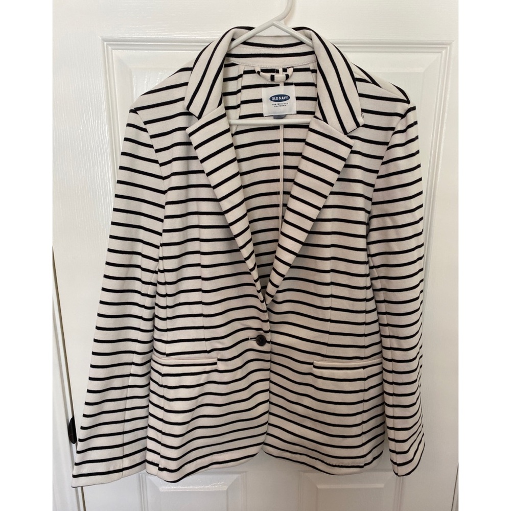 Old Navy Balzer